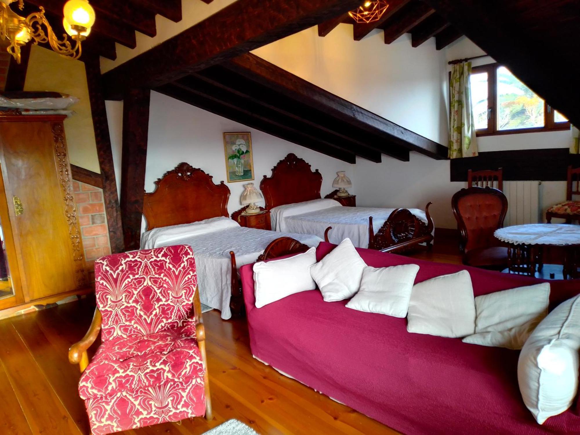 Casa Mari Paz Trasvia Villa Comillas Luaran gambar