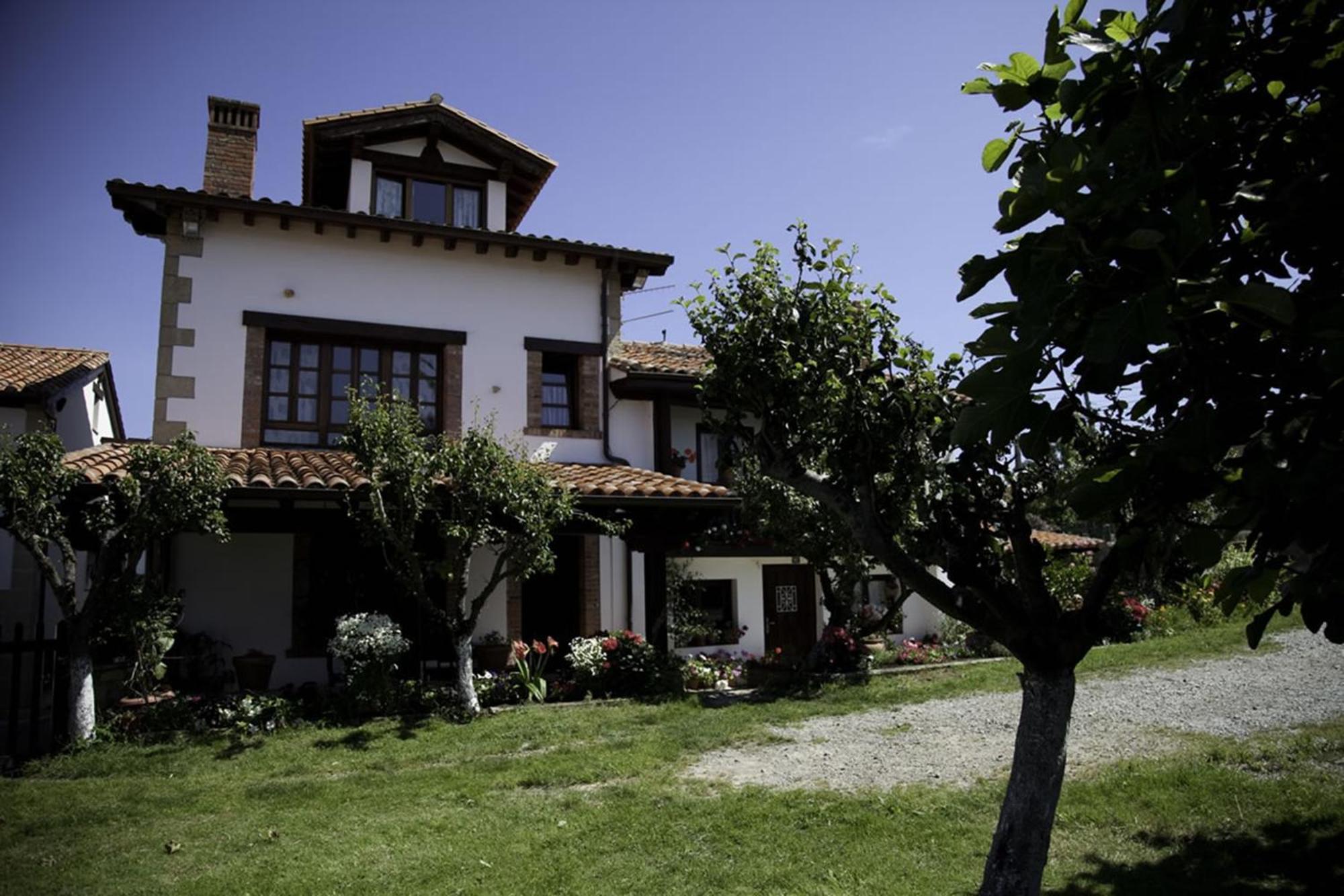 Casa Mari Paz Trasvia Villa Comillas Luaran gambar